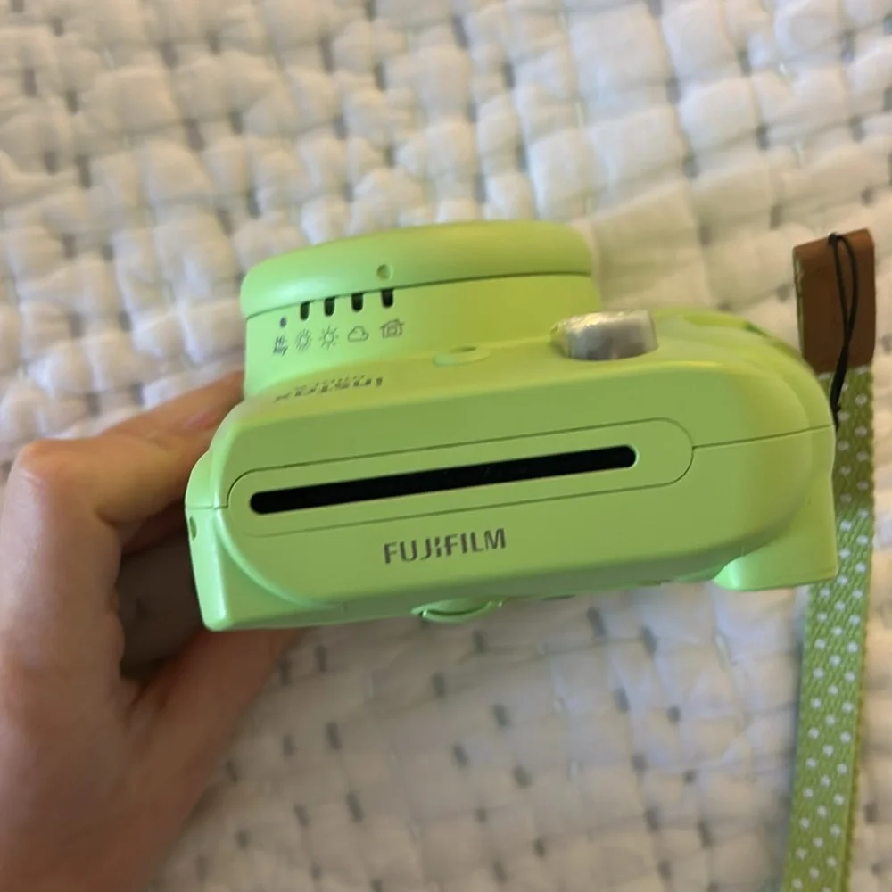 lightly used camera, filled my home with lots of joyful memories